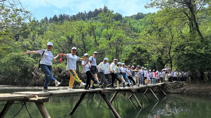 18款软件禁用APP下载厂家团建1.jpg